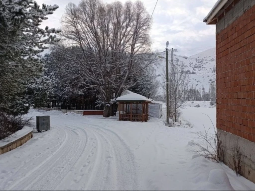 Bayburt&rsquo;un &Ccedil;atıksu k&ouml;y&uuml;nde su sorunu yaşanıyor
