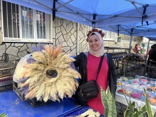 Bayındır Nergis Festivali ziyaret&ccedil;i akınına uğradı
