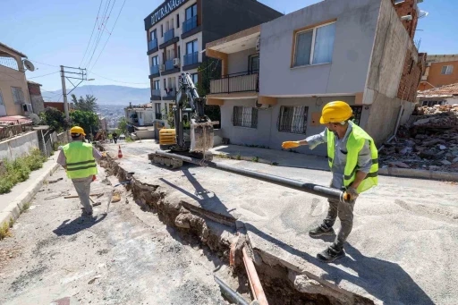 Bayraklı&rsquo;da 35 kilometrelik i&ccedil;me suyu hattı yenileniyor
