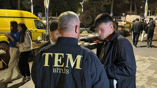 Bayram &ouml;ncesi Tatvan&rsquo;da yoğun g&uuml;venlik uygulaması
