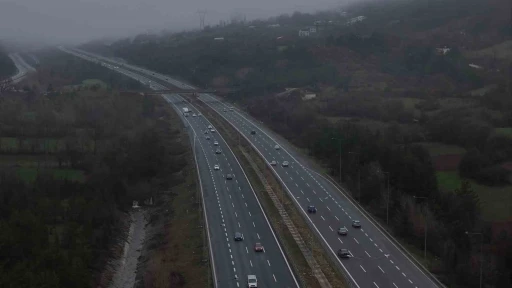 Bayram tatili bitiyor, d&ouml;n&uuml;ş başladı: Yollarda bayram trafiği
