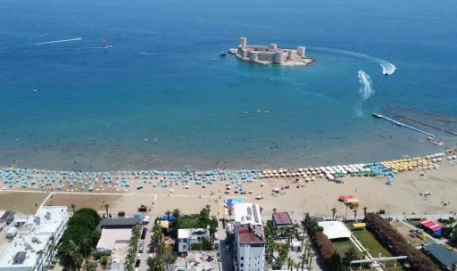 Bayram tatili bitti, sahillerde yoğunluk bitmedi
