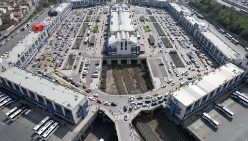 Bayram tatilinin ardından Büyük İstanbul Otogarı’nda yoğunluk yaşandı

