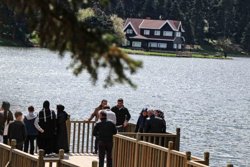 Bayram tatilinin son gününde doğanın tadını çıkardılar: &quot;Aynı resimlerdeki gibi kartpostallık&quot;

