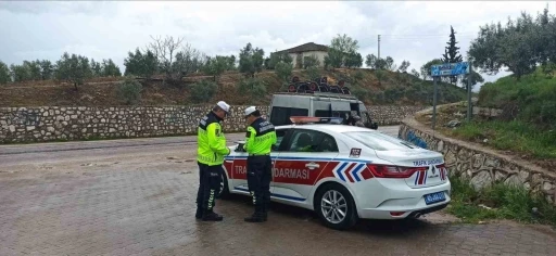 Bayram trafiğinde denetimler hız kesmiyor
