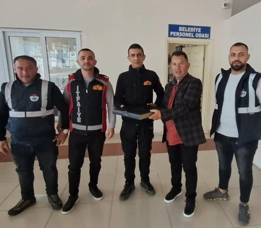 Bayramın gizli kahramanlarına tatlı jest
