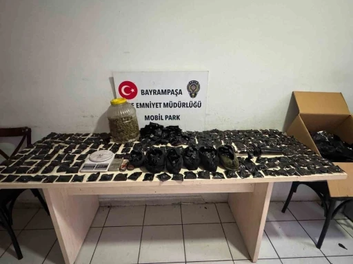 Bayrampaşa&rsquo;da uyuşturucu imalathanesine baskın: 2 kilo marihuana ele ge&ccedil;irildi
