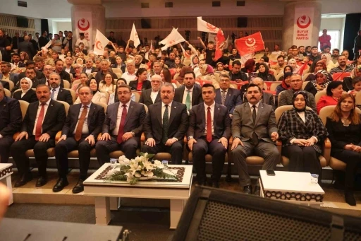BBP Genel Başkanı Destici: "Bir &ccedil;ocuğumuzun daha k&ouml;pek saldırısında hayatını kaybetmesine tahamm&uuml;l&uuml;m&uuml;z yok"
