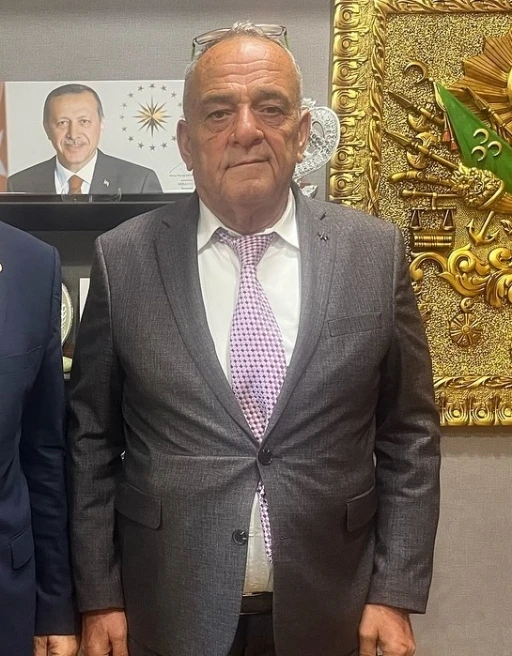 Belediye başkanı ge&ccedil;irdiği kalp krizi sonrası hayatını kaybetti
