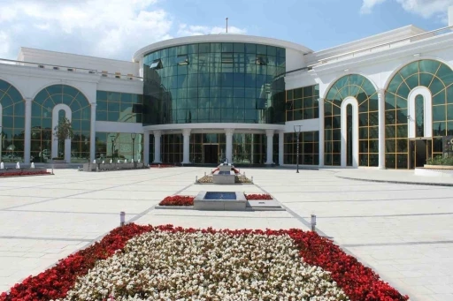 Belediye Başkanı&rsquo;na ulaşamayınca yazdığı şikayet ile g&uuml;ndem oldu
