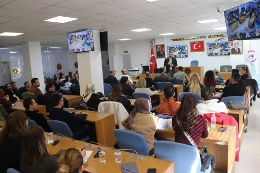 Belediye &ccedil;alışanlarına kamu ihale kanunu ve doğrudan temin eğitimi verildi
