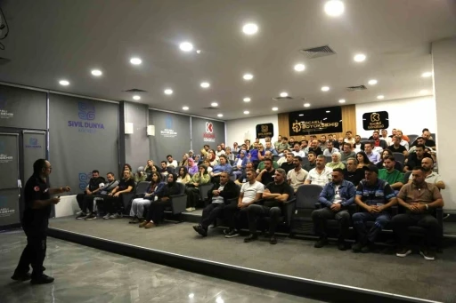 Belediye personeline &quot;acil durum&quot; eğitimi
