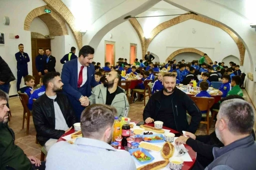 Belediyespor ailesi iftarda buluştu
