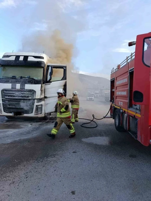 Belen&rsquo;de tır yangını
