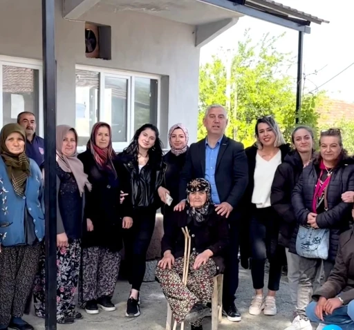 Bergama’da berberlerden CHP’li başkana tepki: &quot;Kes traşı&quot;
