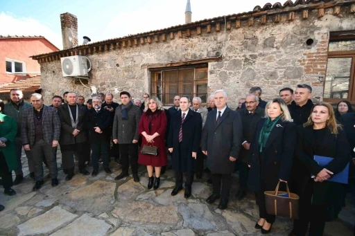 Bergama&rsquo;da tarihi hamamdan Parş&ouml;men M&uuml;zesi&rsquo;ne uzanan yolculuk
