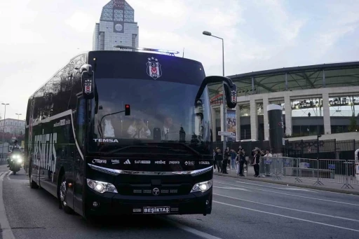 Beşiktaş stada geldi
