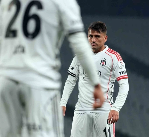 Beşiktaş’ta Cengiz Ünder penaltıyı kaçırdı
