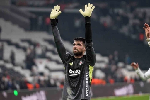 Beşiktaş&rsquo;ta Ersin Destanoğlu ile yollar ayrıldı
