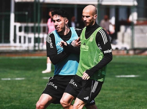 Beşiktaş&rsquo;ta Fenerbah&ccedil;e derbisinin hazırlıkları devam etti
