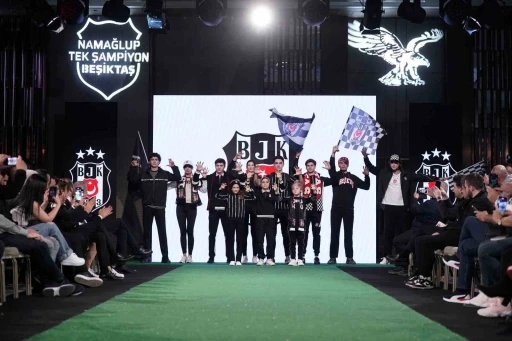 Beşiktaş’ta, Kartal Yuvası 2025-2026 Sonbahar - Kış koleksiyonu tanıtıldı
