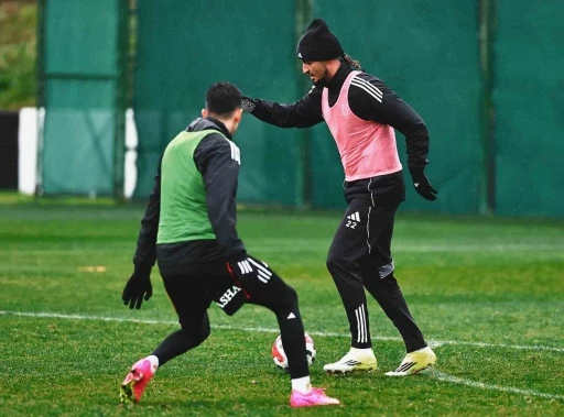 Beşiktaş&rsquo;ta Kocaelispor ma&ccedil;ının hazırlıkları başladı
