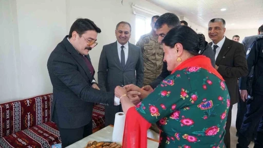 Beşiri&rsquo;de "&Ccedil;erşema Sor" bayramı kutlandı
