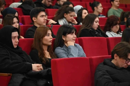 BEUN Bilim Kafe&rsquo;de Bağımlılıkla M&uuml;cadelenin &Ouml;nemine Dikkat &Ccedil;ekildi
