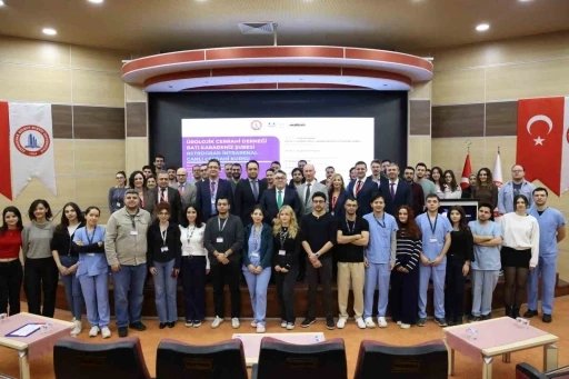 BEUN&rsquo;da &uuml;rolojide g&uuml;ncel cerrahi yaklaşımlar ele alındı
