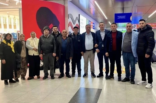 Beyağa&ccedil; Belediye Başkanı P&uuml;t&uuml;n, Umre ibadeti i&ccedil;in kutsal topraklara gitti
