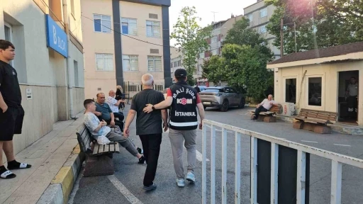 Beylikd&uuml;z&uuml; Belediyesi&rsquo;ne iskan usuls&uuml;zl&uuml;ğ&uuml; operasyonu: 27 g&ouml;zaltı
