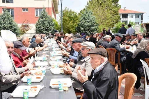 Beylikova&rsquo;da  yağmur ve ş&uuml;k&uuml;r duası yapıldı

