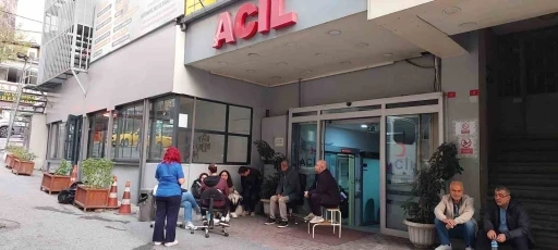 Beyoğlu’nda özel hastane &quot;deprem tadilatı&quot; gerekçesiyle kapatıldı, işten çıkarılan çalışanlar tepki gösterdi
