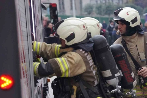 Beyoğlu&rsquo;nda tarihi 6. Daire&rsquo;de deprem tatbikatı
