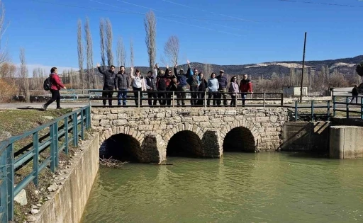 Beyşehir&rsquo;de kuruyan tabiat harikası yeniden suya kavuştu
