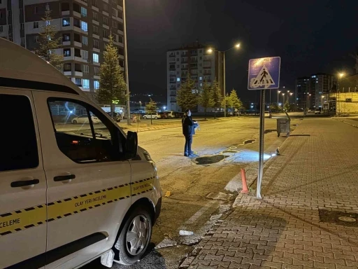 Bı&ccedil;aklı kavgada ağabey-kardeş yaralandı: 2 yaralı
