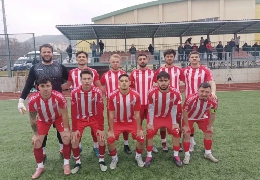 Bilecik 1. Amat&ouml;r Lig&rsquo;de g&ouml;zler play-off m&uuml;sabakalarına &ccedil;evrildi
