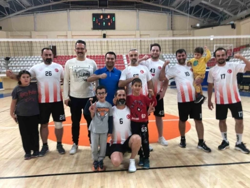 Bilecik Aile Ve Sosyal Hizmetler takımı voleybol çeyrek finalinde
