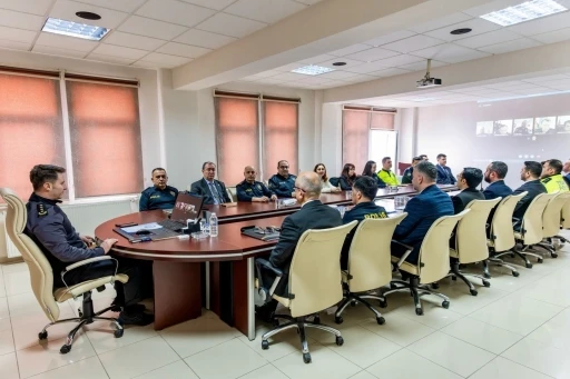 Bilecik Emniyeti&rsquo;nde haftalık değerlendirme toplantısı
