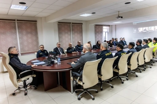 Bilecik emniyetinde s&ouml;mestr tedbirleri masaya yatırıldı
