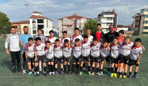 Bilecik Futbol Akademi lige başarılı bir skorla başladı
