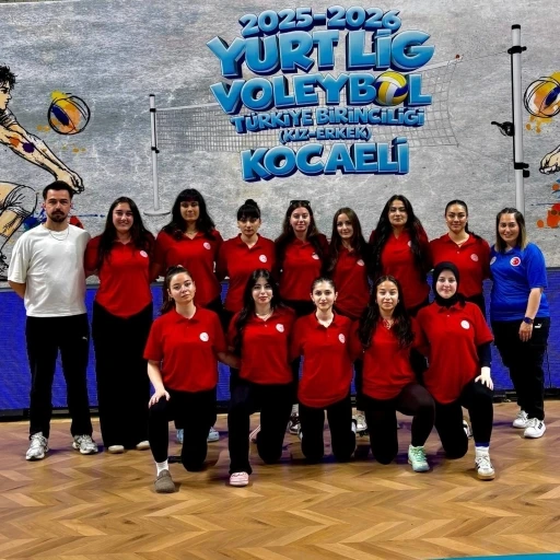 Bilecik Kız Voleybol Takımı T&uuml;rkiye yarı finaline y&uuml;kseldi
