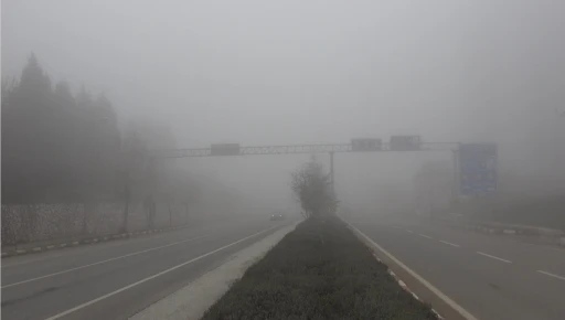 Bilecik sis altında
