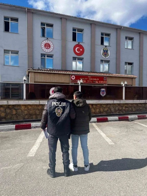 Bilecik&rsquo;te 17 dosyadan 23 yıl hapis cezası bulunan şahıs yakalandı

