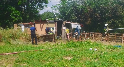 Bilecik&rsquo;te bah&ccedil;edeki yangında baygın bulunan ev sahibi hayatını kaybetti
