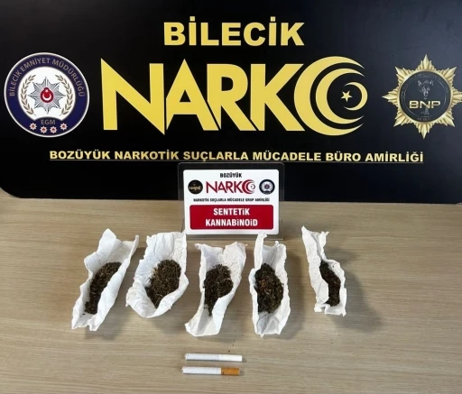 Bilecik&rsquo;te bir şahsın &uuml;zerinde bonzai ele ge&ccedil;irildi
