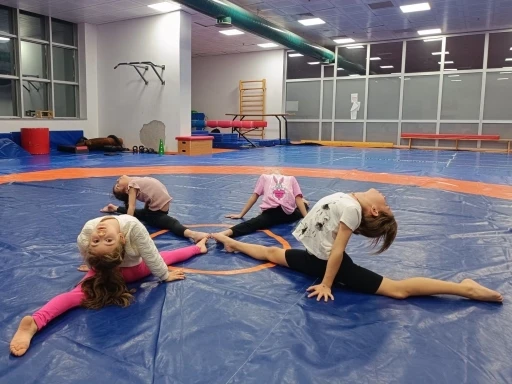 Bilecik&rsquo;te cimnastik antrenmanları s&uuml;r&uuml;yor
