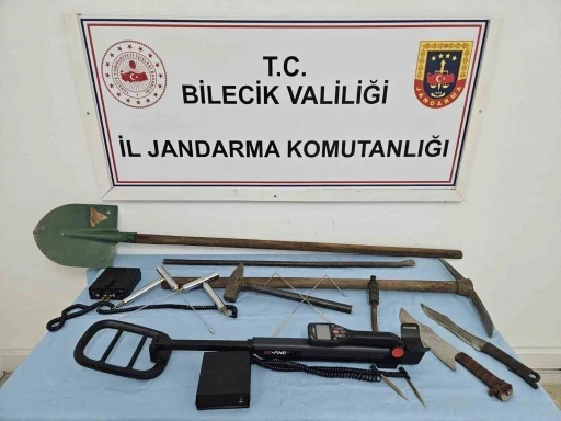 Bilecik&rsquo;te define avcıları su&ccedil;&uuml;st&uuml; yakalandı

