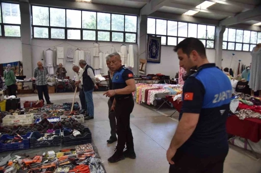 Bilecik’te eski eşya pazarı halka açıldı
