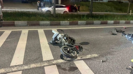 Bilecik&rsquo;te feci kaza: Motosiklet s&uuml;r&uuml;c&uuml;s&uuml; ağır yaralandı
